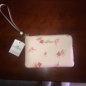 Coach wallet - never used